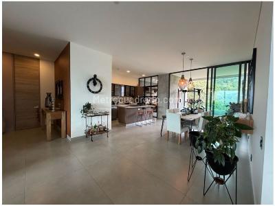 Apartamento de 3 alcobas en venta en El Poblado Sector Los Balsos, Medellín, 293 m² · foto 9 de 20