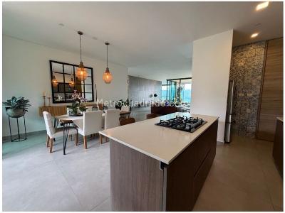 Apartamento de 3 alcobas en venta en El Poblado Sector Los Balsos, Medellín, 293 m² · foto 20 de 20