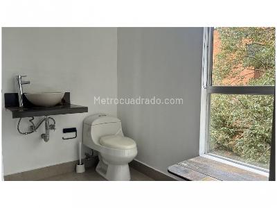 Apartamento de 2 alcobas en venta en Poblado San Lucas, Medellín, 128 m² · foto 13 de 13