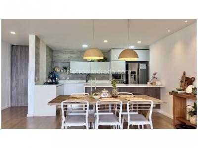 Apartamento en venta en Loma De Las Brujas, Envigado · foto 6 de 17