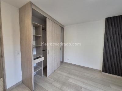 Apartamento en venta en El Chingui, Envigado · foto 8 de 13