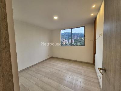 Apartamento en venta en El Chingui, Envigado · foto 10 de 13
