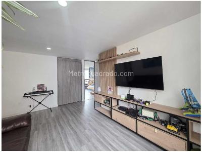 Apartamento en venta en Loma De Las Brujas, Envigado · foto 15 de 20