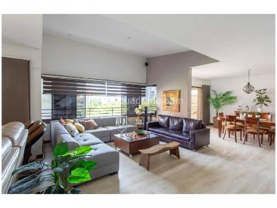 Apartamento de 4 alcobas en venta en El Poblado Sector La Florida, Medellín, 305 m² · foto 3 de 11