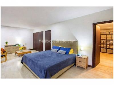 Apartamento de 4 alcobas en venta en El Poblado Sector La Florida, Medellín, 305 m² · foto 8 de 11