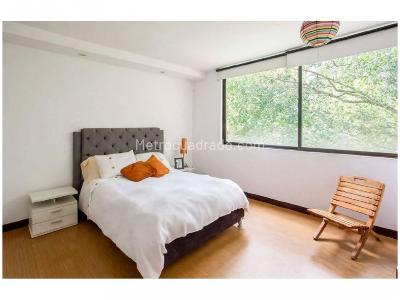 Apartamento de 4 alcobas en venta en El Poblado Sector La Florida, Medellín, 305 m² · foto 9 de 11