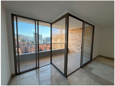 Apartamento de 3 alcobas en venta en El Poblado Loma De Los Parra, Medellín, 134 m² · foto 9 de 20