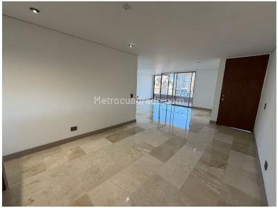 Apartamento de 3 alcobas en venta en El Poblado Loma De Los Parra, Medellín, 134 m² · foto 11 de 20