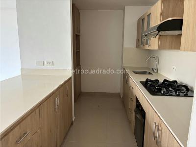 Apartamento de 3 alcobas en venta en El Esmeraldal, Envigado, 89 m² · foto 5 de 11