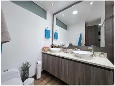 Apartamento de 3 alcobas en venta en Zuñiga, Envigado, 133 m² · foto 17 de 18