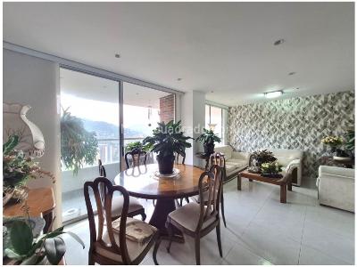 Apartamento de 3 alcobas en venta en Loma Del Esmeraldal, Envigado, 103 m² · foto 2 de 16