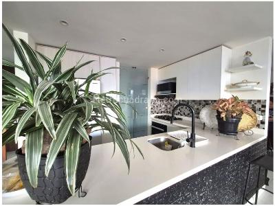 Apartamento de 3 alcobas en venta en Loma Del Esmeraldal, Envigado, 103 m² · foto 6 de 16