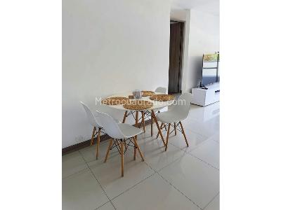 Apartamento de 2 alcobas en venta en Loma Del Esmeraldal, Envigado, 67 m² · foto 2 de 12