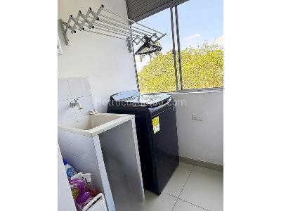 Apartamento de 2 alcobas en venta en Loma Del Esmeraldal, Envigado, 67 m² · foto 5 de 12