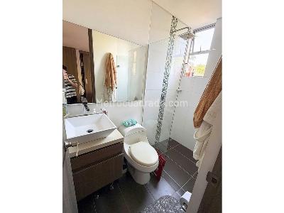 Apartamento de 2 alcobas en venta en Loma Del Esmeraldal, Envigado, 67 m² · foto 6 de 12