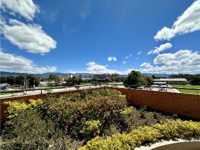 Apartamento de 3 alcobas en venta en Casablanca Suba, Bogotá, 84 m² · foto 16 de 20