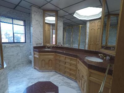 Apartamento de 4 alcobas en arriendo en Montearroyo Norte, Bogotá, 345 m² · foto 17 de 20