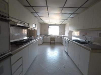 Apartamento de 4 alcobas en arriendo en Montearroyo Norte, Bogotá, 345 m² · foto 9 de 20
