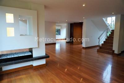 Casa de 4 alcobas en venta en Guaymaral San Simon, Bogotá, 400 m² · foto 8 de 20