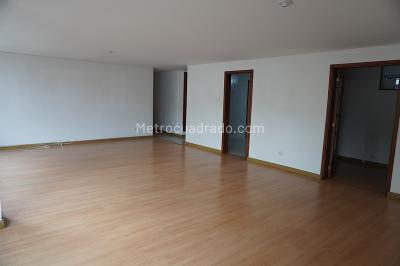 Apartamento en venta en Chico Norte, Bogotá · foto 3 de 19