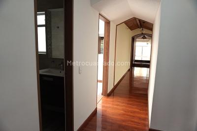 Casa de 3 alcobas en venta en El Recreo De Los Frailes, Bogotá, 220 m² · foto 17 de 18
