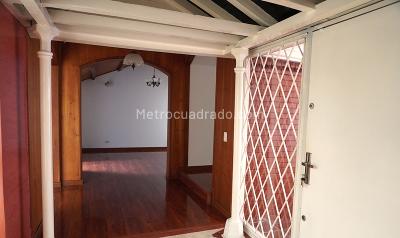 Casa de 3 alcobas en venta en El Recreo De Los Frailes, Bogotá, 220 m² · foto 2 de 18