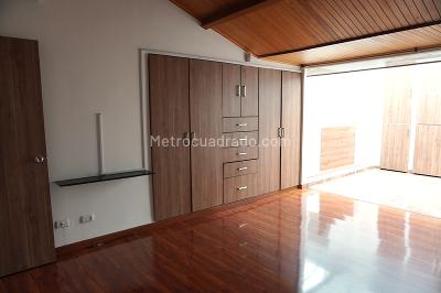 Casa de 3 alcobas en venta en El Recreo De Los Frailes, Bogotá, 220 m² · foto 7 de 18