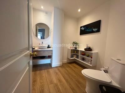 Apartamento de 2 alcobas en venta en El Refugio Chico, Bogotá, 135 m² · foto 12 de 18