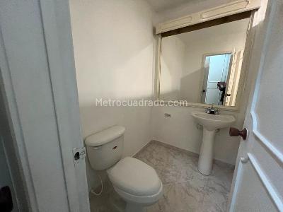 Apartamento de 4 alcobas en venta en Los Rosales Chico, Bogotá, 348 m² · foto 8 de 20