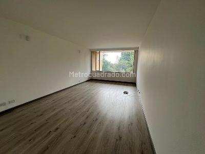 Apartamento de 4 alcobas en venta en Los Rosales Chico, Bogotá, 348 m² · foto 16 de 20