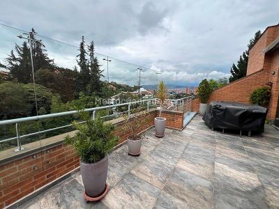 Apartamento de 3 alcobas en venta en Bosques Sotileza, Bogotá, 187 m² · foto 19 de 20