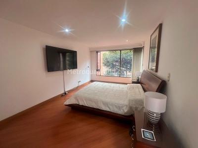 Apartamento de 3 alcobas en venta en Rosales Otro, Bogotá, 170 m² · foto 16 de 16