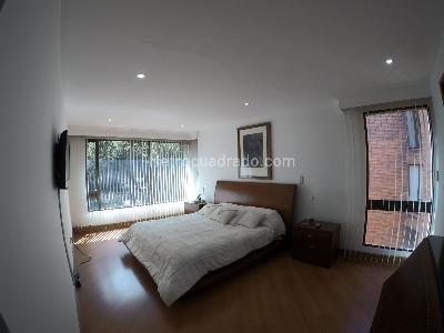 Apartamento de 3 alcobas en venta en Rosales Otro, Bogotá, 170 m² · foto 8 de 16