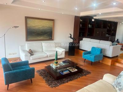 Apartamento de 3 alcobas en venta en Rosales Otro, Bogotá, 170 m² · foto 6 de 16