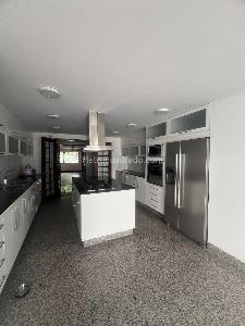 Apartamento de 2 alcobas en venta en Cabrera Chico, Bogotá, 230 m² · foto 18 de 20