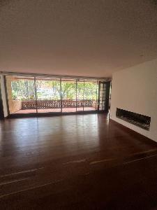 Apartamento de 2 alcobas en venta en Cabrera Chico, Bogotá, 230 m² · foto 6 de 20