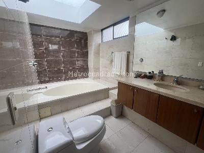 Casa de 3 alcobas en venta en Atalaya Iberia, Bogotá, 178 m² · foto 7 de 15