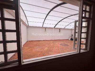 Apartamento de 3 alcobas en venta en Altos De Santa Barbara, Bogotá, 76 m² · foto 10 de 19