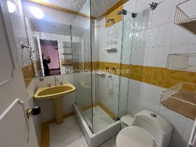Apartamento de 3 alcobas en venta en Altos De Santa Barbara, Bogotá, 76 m² · foto 12 de 19