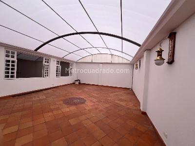 Apartamento de 3 alcobas en venta en Altos De Santa Barbara, Bogotá, 76 m² · foto 6 de 19