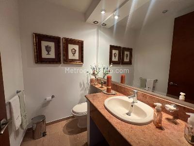 Apartamento de 4 alcobas en venta en Santa Barbara Alta Usaquen, Bogotá, 240 m² · foto 11 de 18