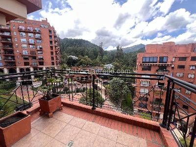 Apartamento de 4 alcobas en venta en Santa Barbara Alta Usaquen, Bogotá, 240 m² · foto 15 de 18