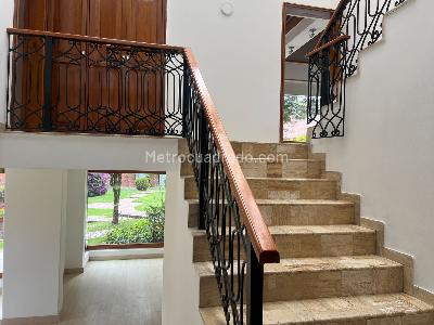 Casa de 4 alcobas en venta en Torreladera, Bogotá, 410 m² · foto 7 de 20