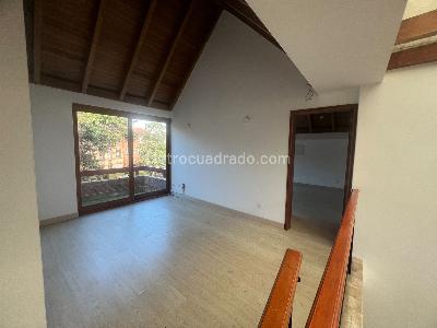 Casa de 4 alcobas en venta en Torreladera, Bogotá, 410 m² · foto 14 de 20
