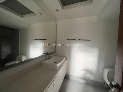 Casa de 4 alcobas en venta en Torreladera, Bogotá, 410 m² · foto 18 de 20
