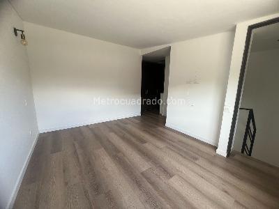 Apartamento en arriendo en Gratamira Colina Campestre, Bogotá · foto 13 de 16
