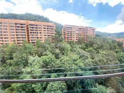 Apartamento de 4 alcobas en venta en Santa Barbara Alta, Bogotá, 540 m² · foto 11 de 20
