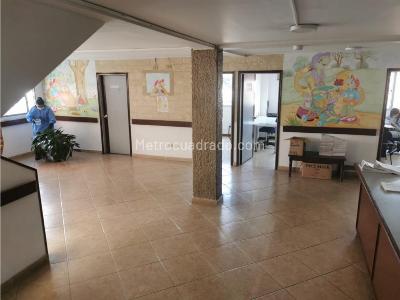 Casa de 1 alcoba en venta en Teusaquillo, Bogotá, 400 m² · foto 2 de 20