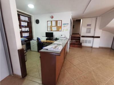 Casa de 1 alcoba en venta en Teusaquillo, Bogotá, 400 m² · foto 3 de 20