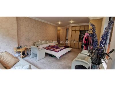 Apartamento de 4 alcobas en venta en Santa Barbara Oriental, Bogotá, 404 m² · foto 18 de 20